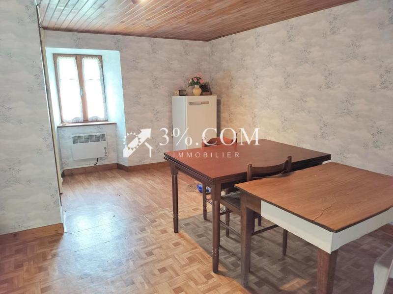 Propriété - 195 m² - 8 pièces