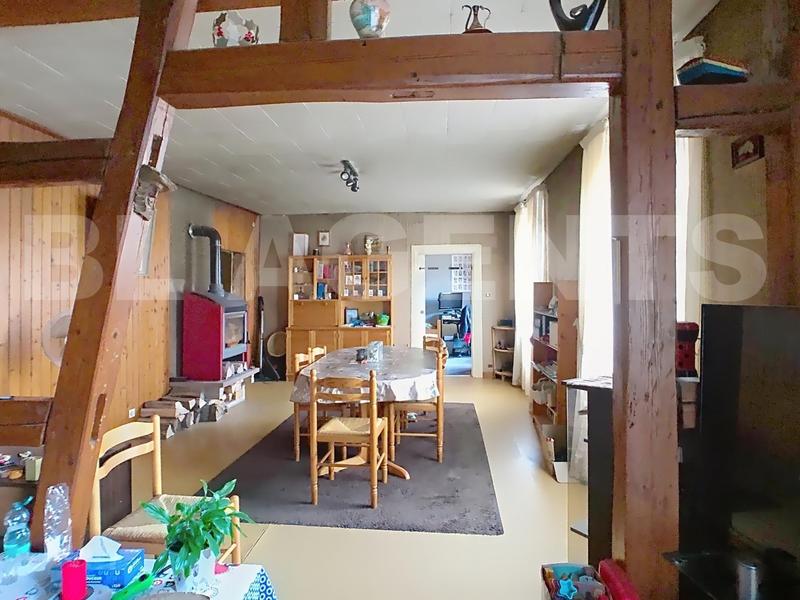 Maison - 170 m² - 7 pièces