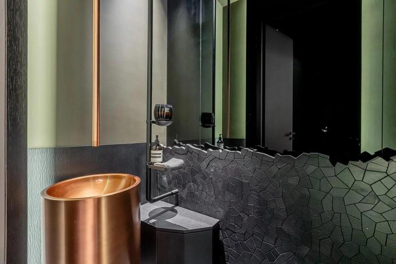 Appartement - 260 m² - 6 pièces