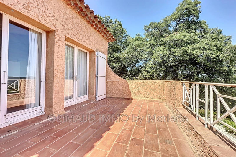 Villa - 180 m² - 6 pièces