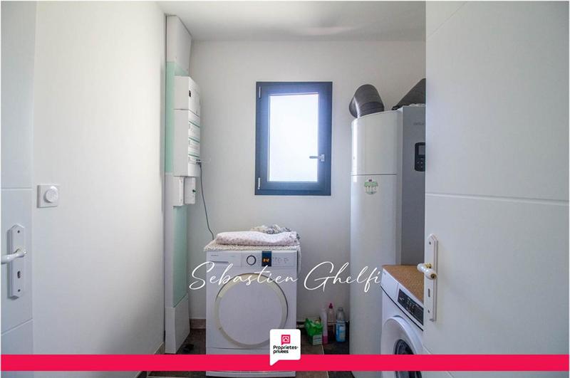 Maison - 101 m² - 5 pièces