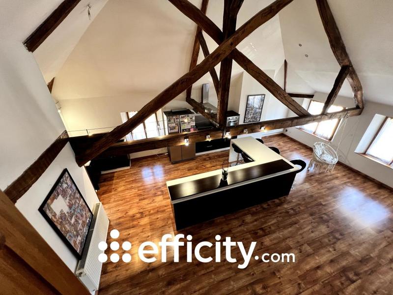 Maison - 266 m² - 10 pièces