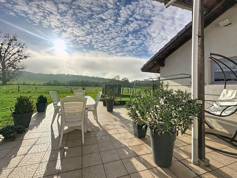 Maison - 114 m² - 6 pièces