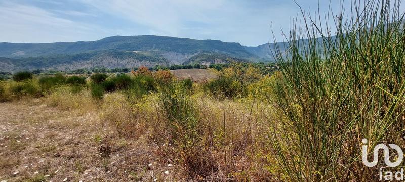 Terrain - 37 700 m²