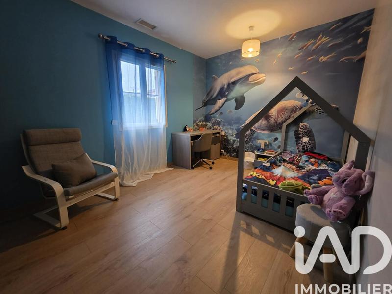 Maison - 219 m² - 6 pièces