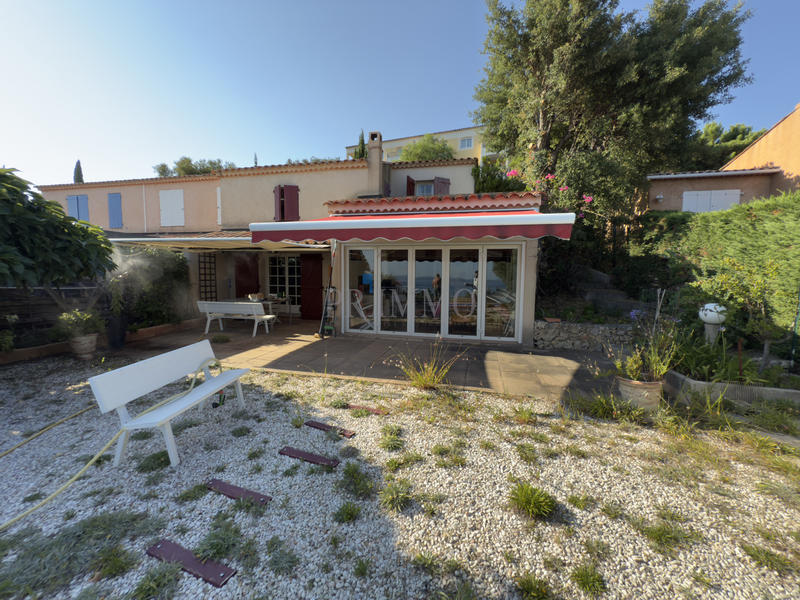 Maison - 91 m² - 5 pièces