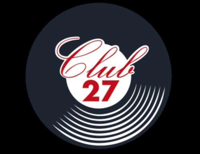 Théâtre, pièce improvisée par la troupe Comaque