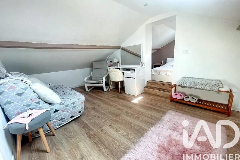 Maison - 108 m² - 5 pièces