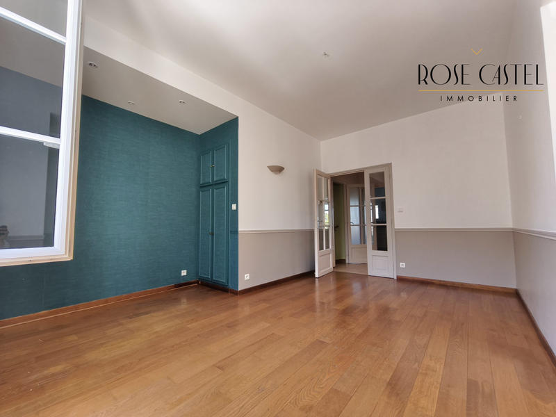 Maison ancienne - 204 m² - 8 pièces