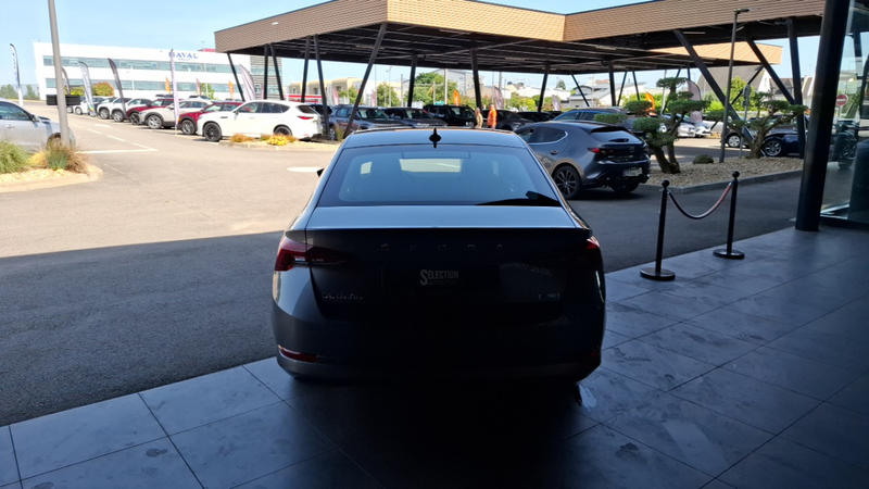 Skoda Octavia IV 1.0 Tsi mHEV e-Tec 110 Dsg7 Business