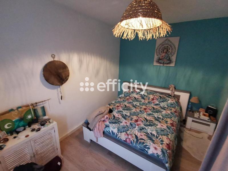 Maison de ville - 80 m² - 5 pièces