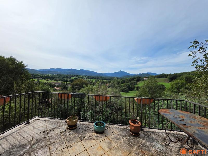 Maison de village - 170 m² - 7 pièces