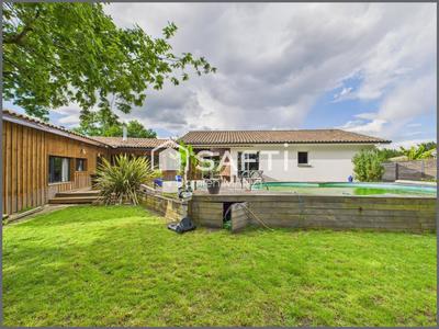 Maison - 166 m² - 6 pièces