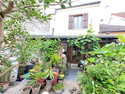 Maison - 122 m² - 6 pièces