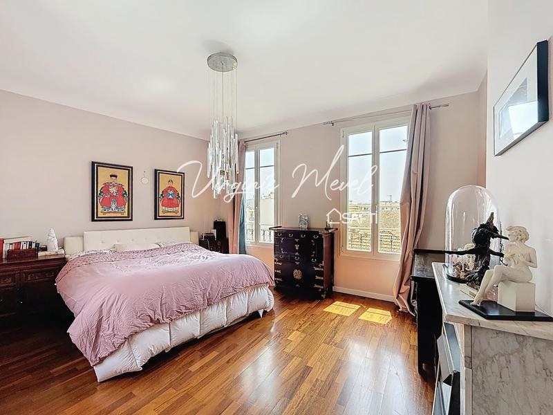 Appartement - 156 m² - 5 pièces