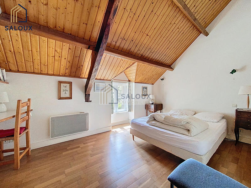 Maison - 185 m² - 6 pièces