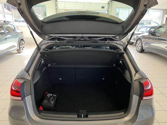 Mercedes Classe a Benz 180 d 8g-Dct Style Line