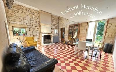 Maison bourgeoise - 280 m² - 12 pièces