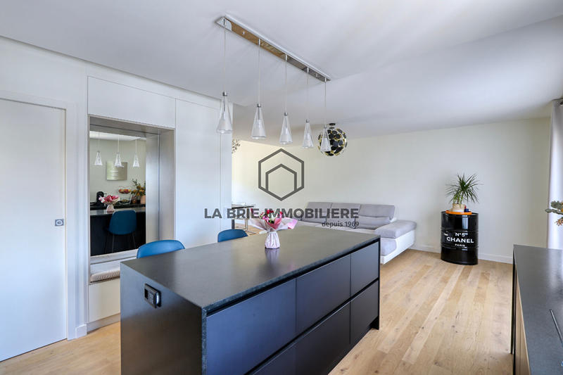 Maison - 103 m² - 5 pièces