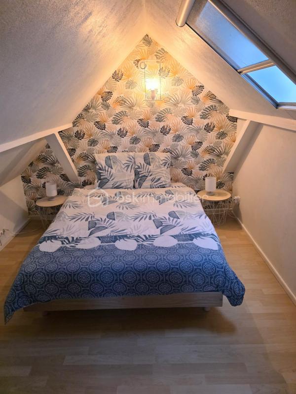 Maison - 272 m² - 11 pièces