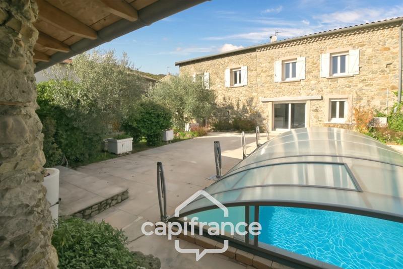 Maison - 161 m² - 7 pièces