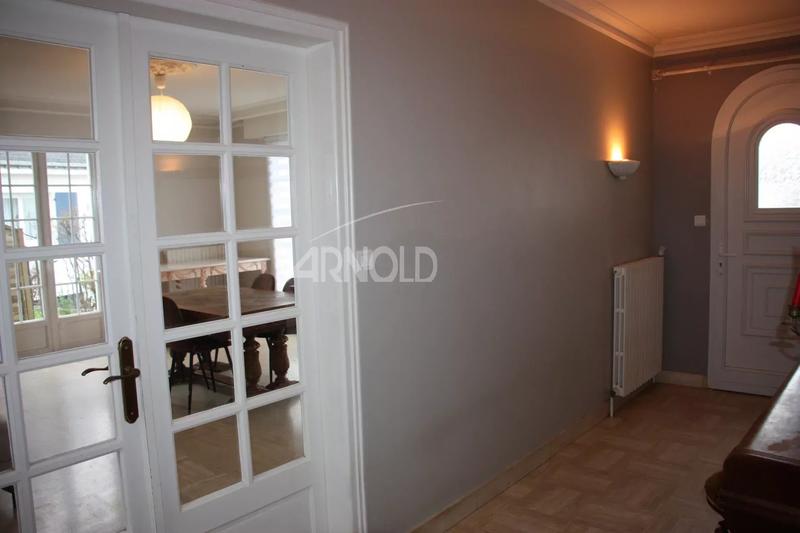 Maison - 168 m² - 7 pièces