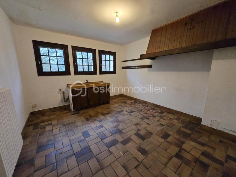 Pavillon - 261 m² - 10 pièces