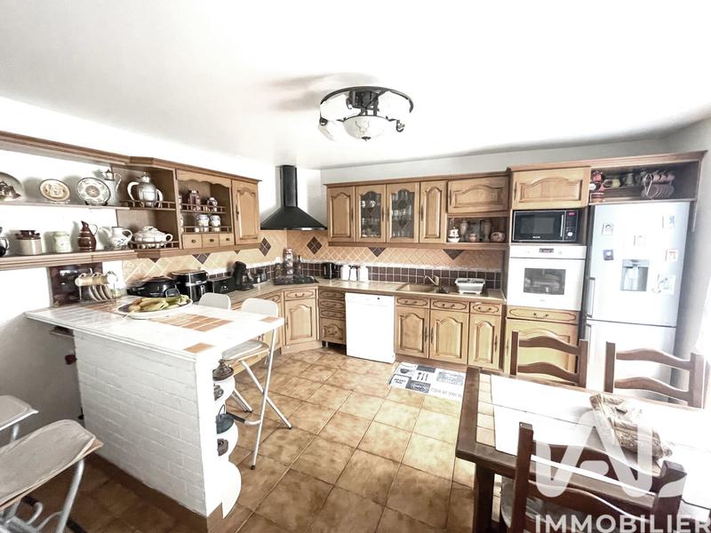 Maison - 193 m² - 8 pièces