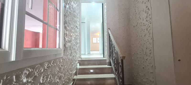 Immeuble - 215 m² - 11 pièces