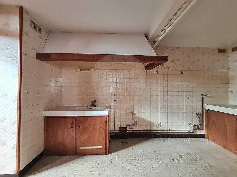 Maison de ville - 218 m² - 9 pièces