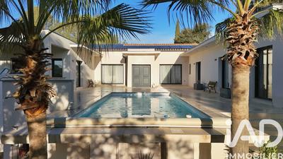 Maison - 229 m² - 5 pièces