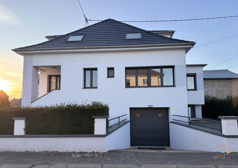 Maison - 183 m² - 6 pièces