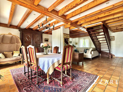 Maison - 145 m² - 7 pièces