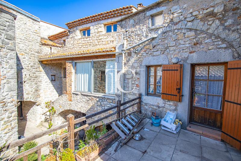 Maison de village - 170 m² - 7 pièces