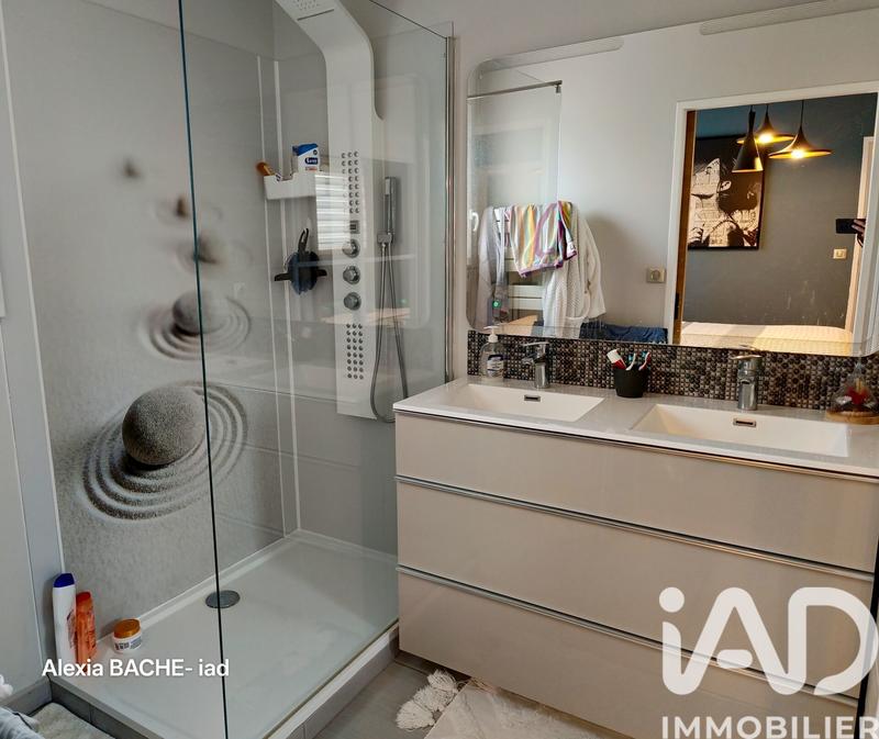 Maison - 120 m² - 4 pièces