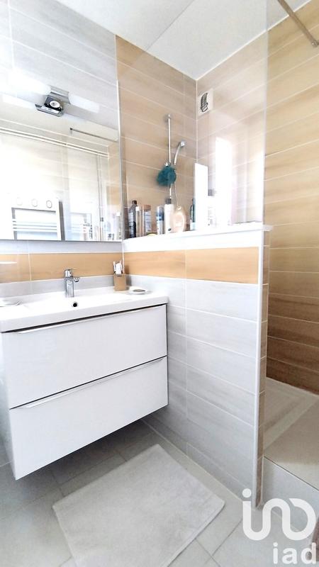 Appartement - 95 m² - 4 pièces