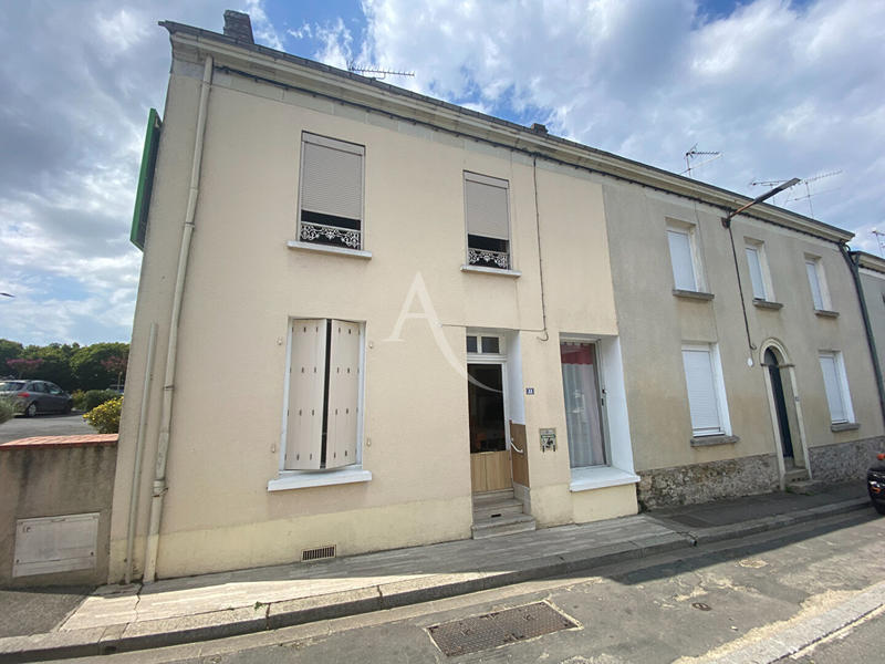 Maison - 105 m² - 3 pièces