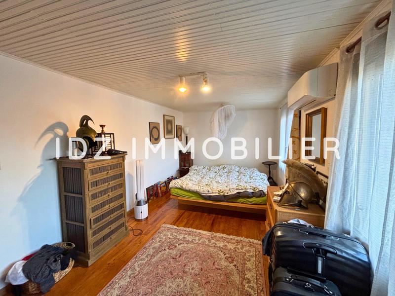 Maison - 167 m² - 8 pièces