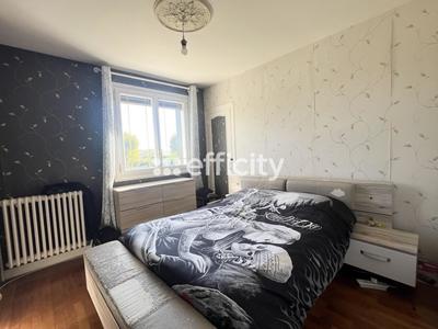 Pavillon - 193 m² - 8 pièces