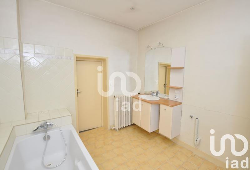 Maison de village - 311 m² - 8 pièces