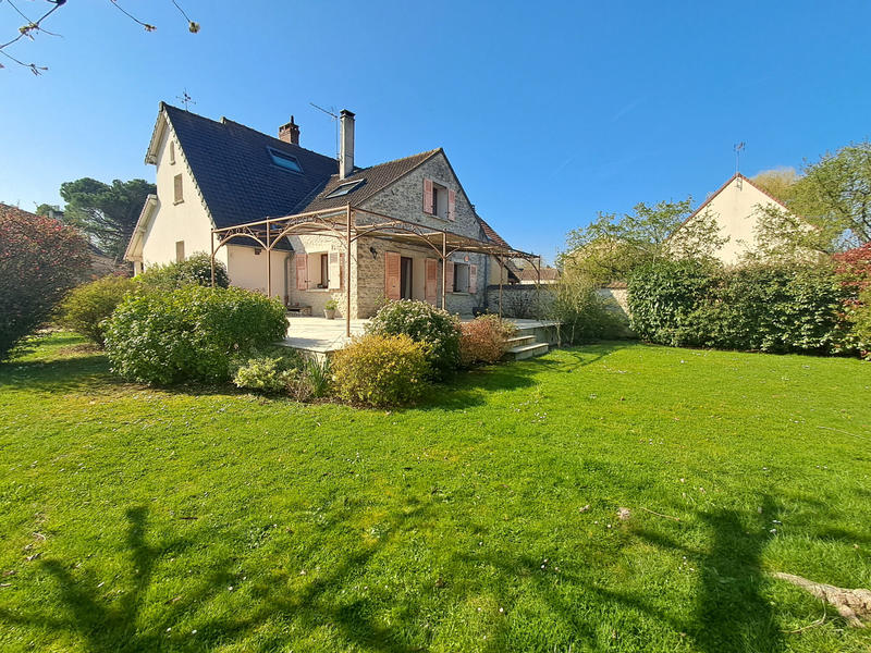 Maison - 185 m² - 6 pièces