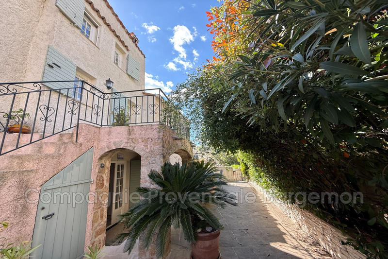 Maison de village - 161 m² - 5 pièces