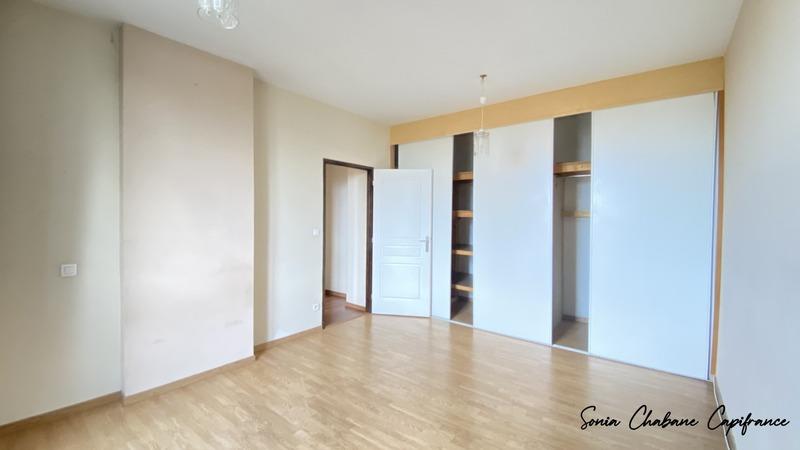 Appartement - 75 m² - 3 pièces