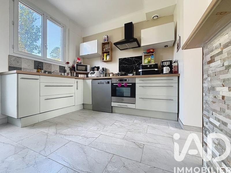 Maison - 140 m² - 7 pièces