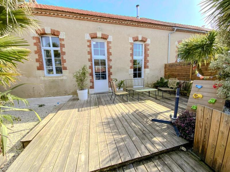 Maison - 101 m² - 5 pièces