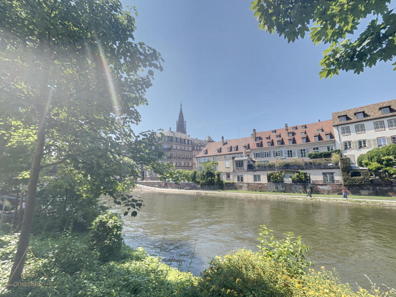 Appartement - 102 m² - 3 pièces