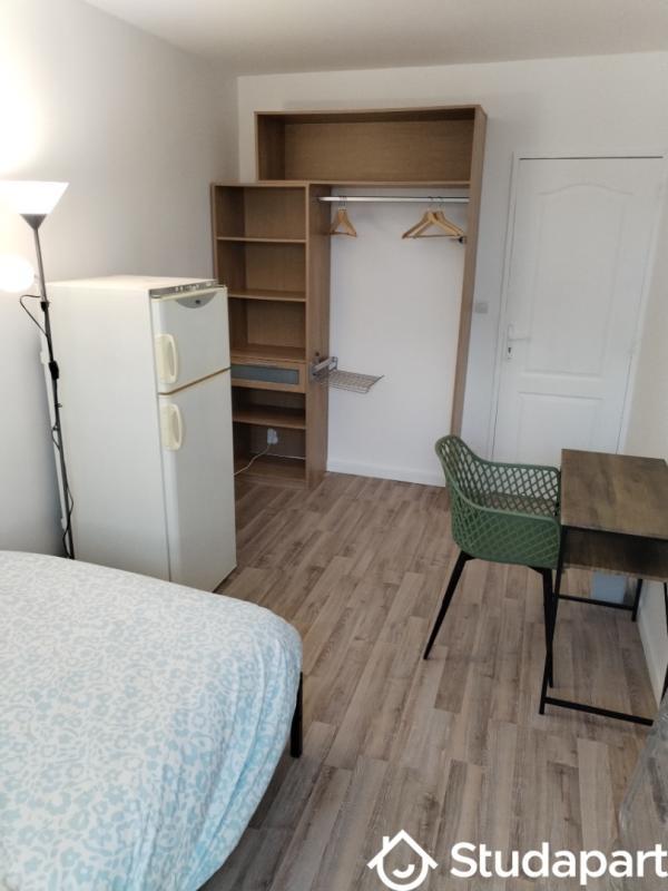 Chambre - 9 m² - 1 pièce
