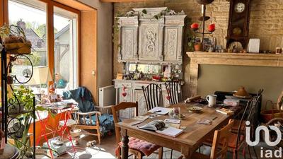 Maison - 90 m² - 5 pièces