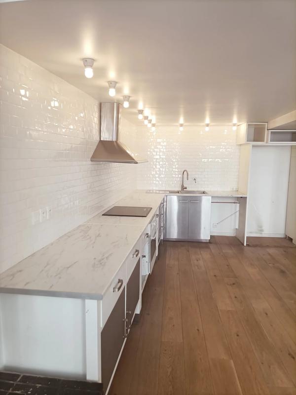 Appartement - 233 m² - 5 pièces