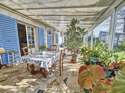 Maison - 127 m² - 6 pièces